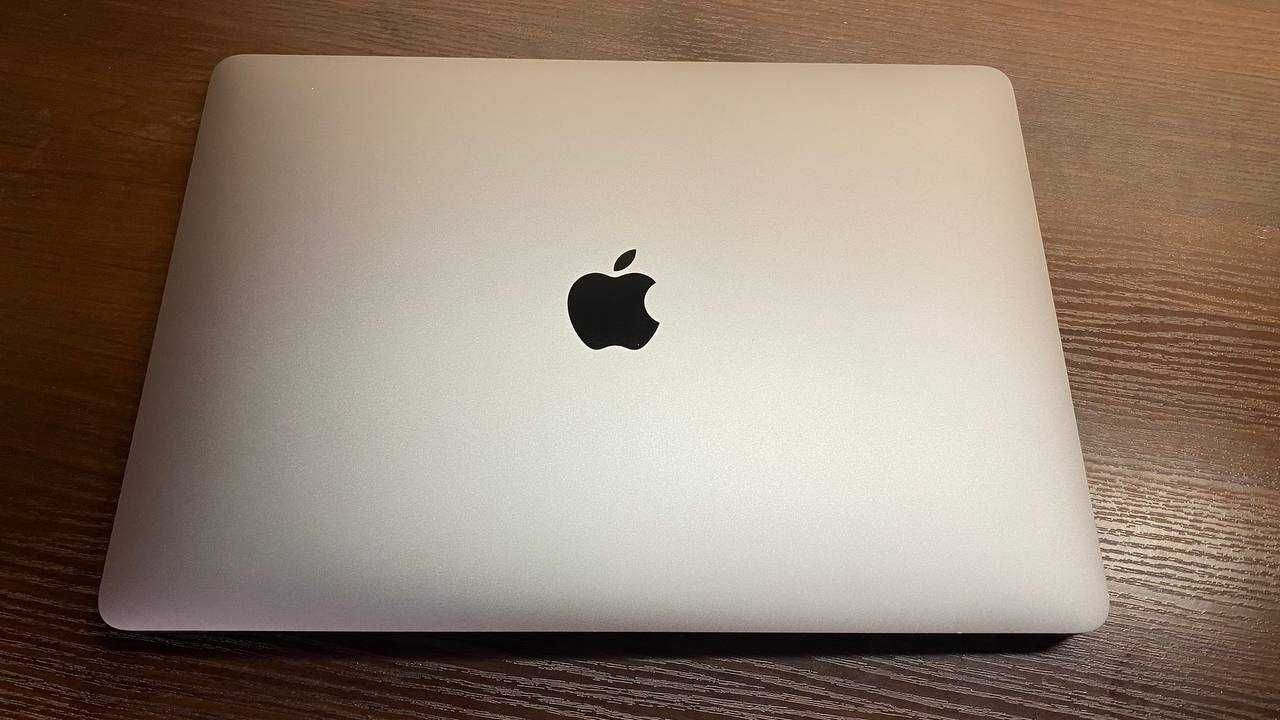 MacBook Air M1 13" 2020 8/256