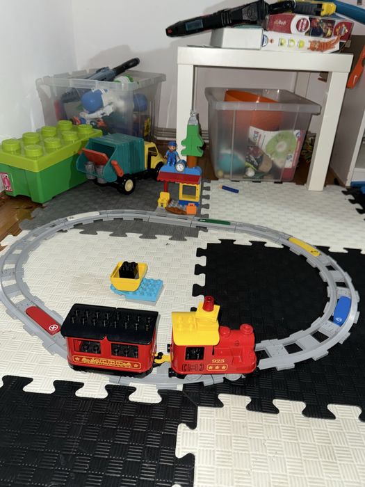 Конструктор лего lego duplo поїзд такий самий як на фото