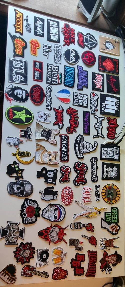 Patches de Bandas Filmes e Séries 1/2