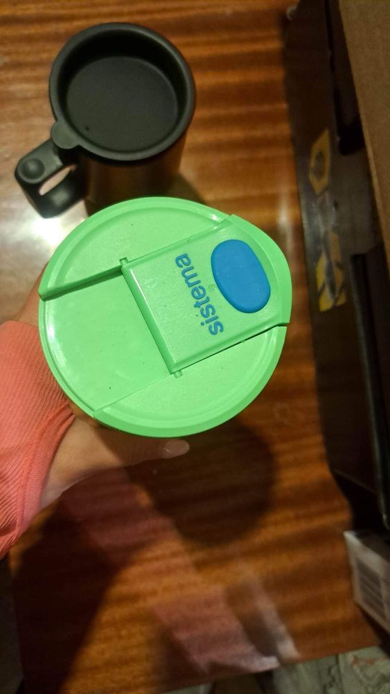 Sistema Shaker to go, butelka 700 do koktajli proteinowych.