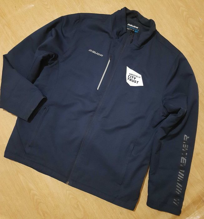 Bauer на хокей, спорт