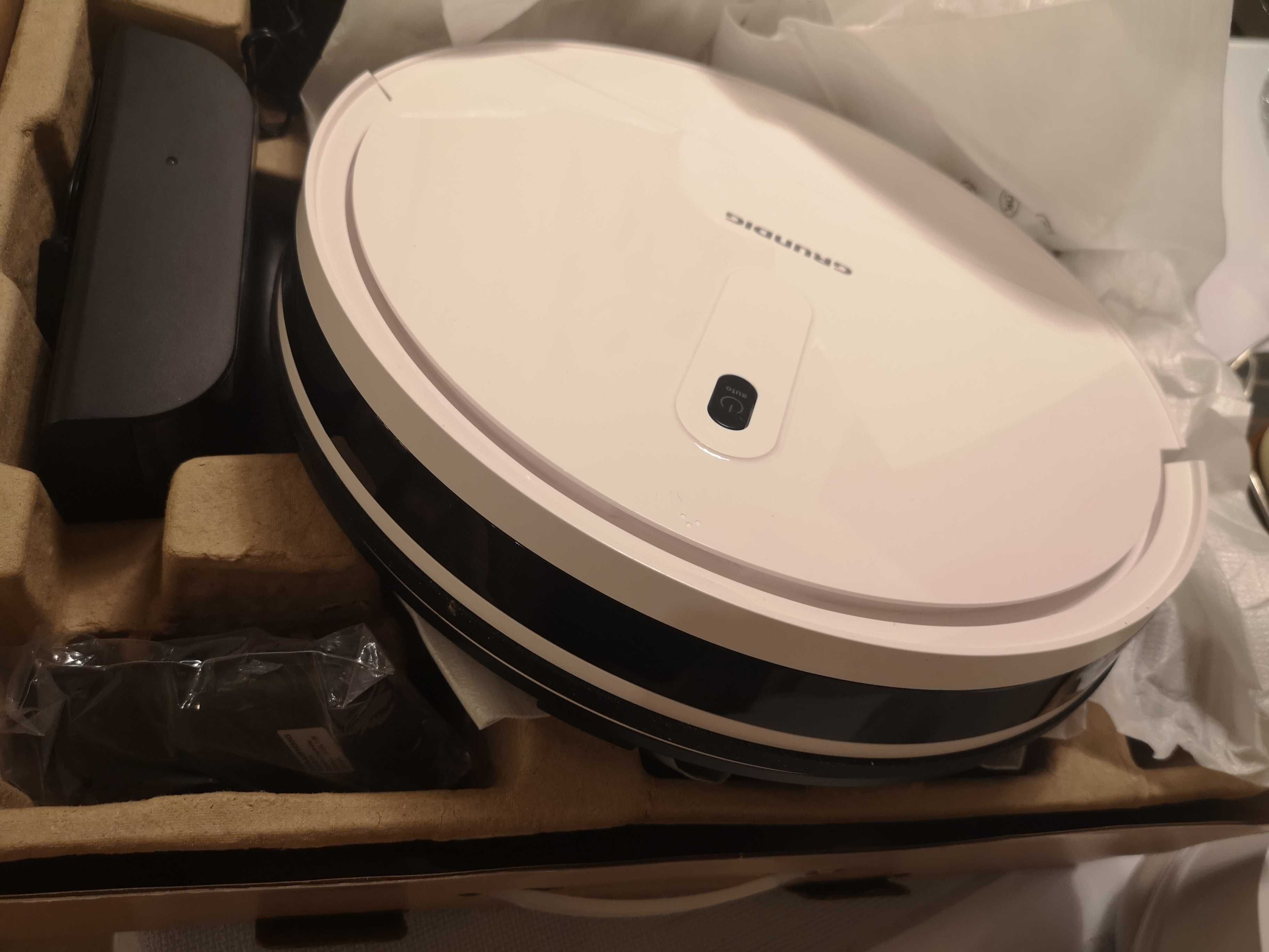 Grundig 3129 L - Robot Sprzątający sterowany aplikacją