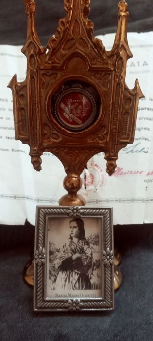 Relikiwarz, relikwia Święta Maria Goretti Ex Ossibus
