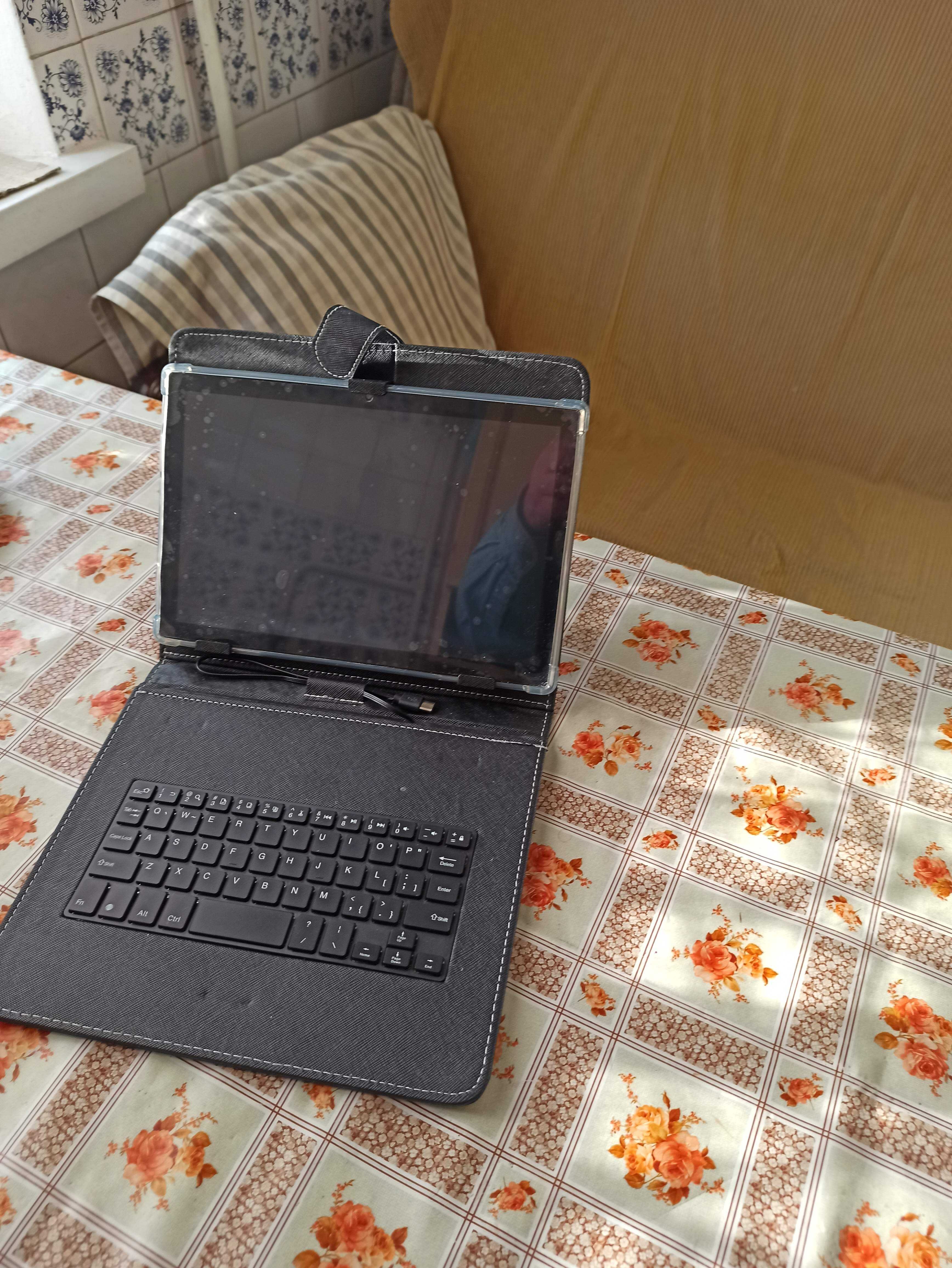 Планшет TAB Ultra 12дюймів ОЗУ 16гб, память 512гб