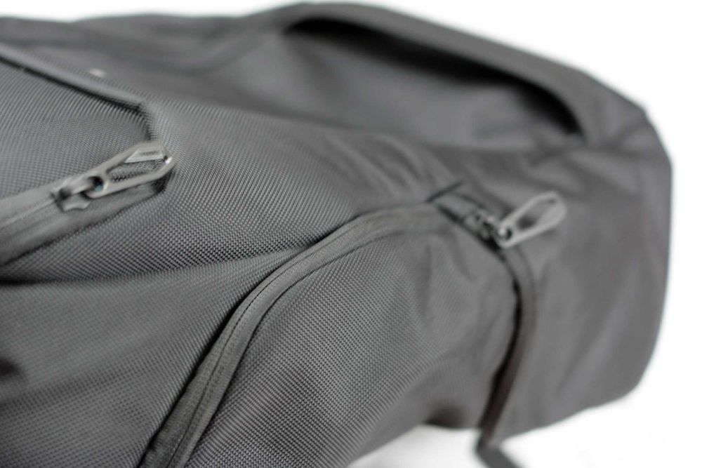 Міський рюкзак Thule Accent 28L чорний, TACBP-2216