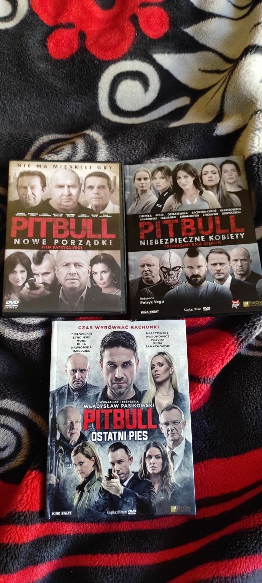 3x film Pitbull na DVD
