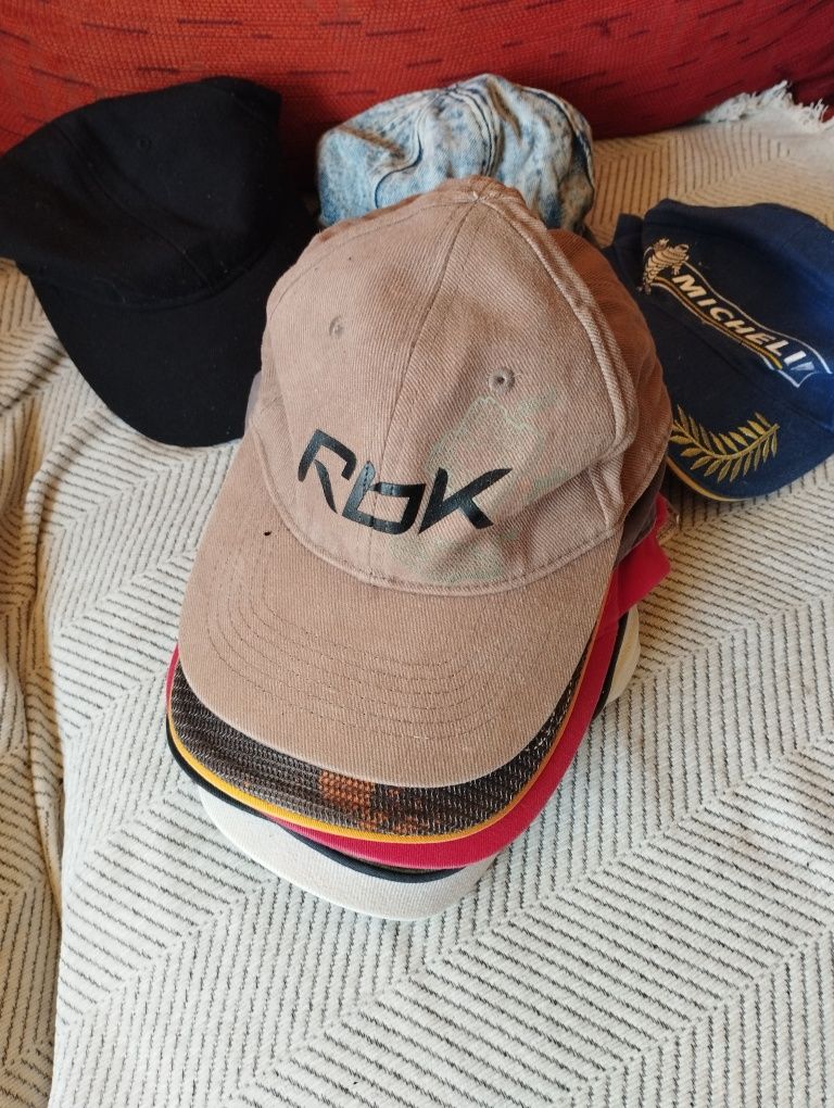 Chapéus e gorros a partir de 1 euro