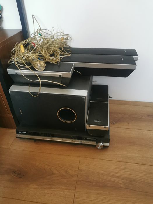 Kino domowe SONY DAV-DZ530