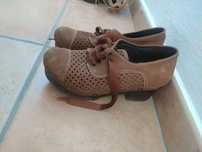 Botins de senhora