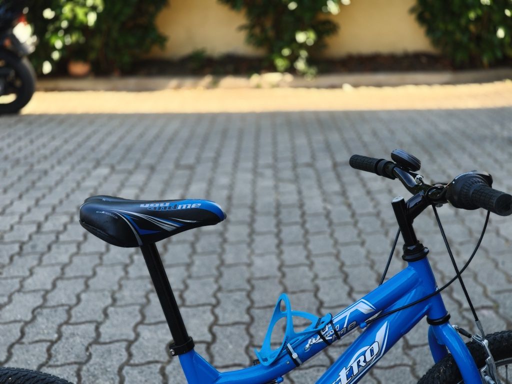 Bicicleta com mudanças astro com roda 20