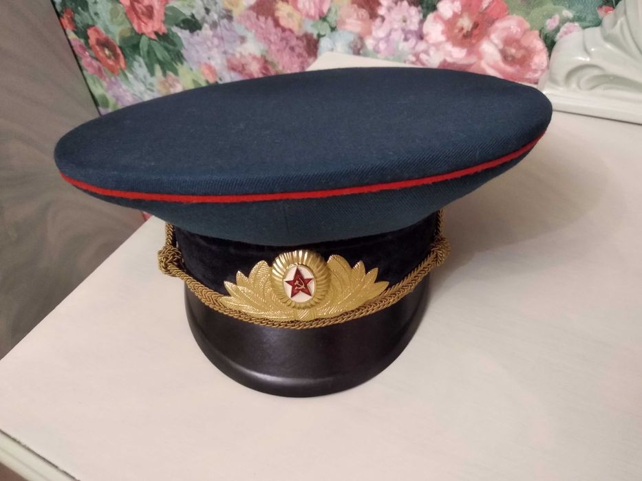Фуражка парадная офицерская СССР 54р