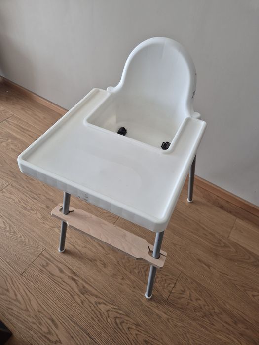 Krzesełko Antilop Ikea z podnóżkiem i tacą