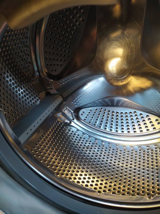 Классная стиральная пральна машина Samsung