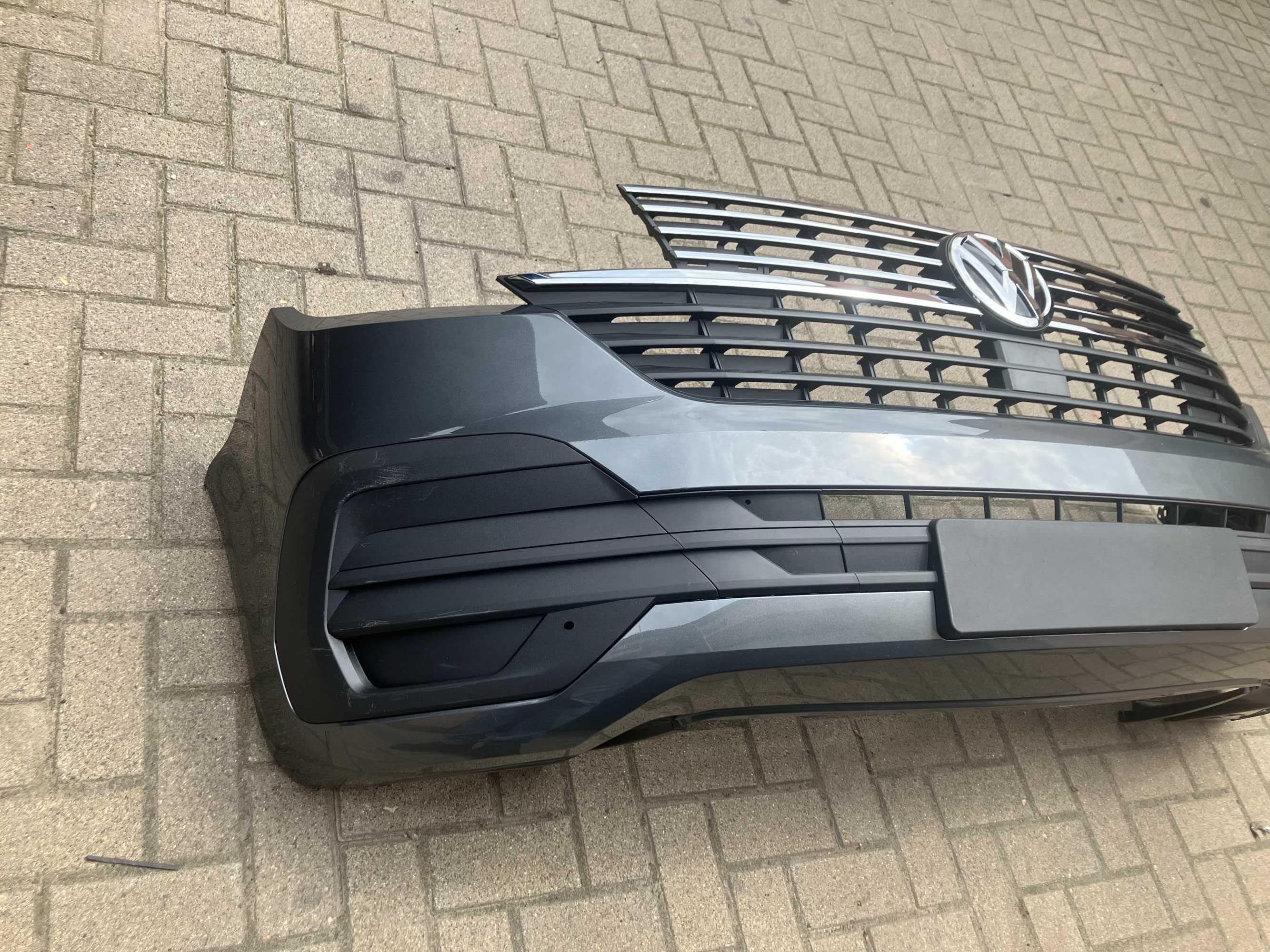 Zderzak przód przedni T6 Lift T6.1 Multivan, Caravelle kpl bez PDC
