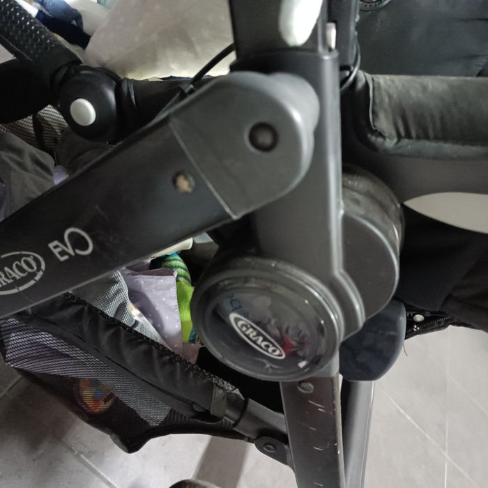 Wózek spacerówka Graco Evo