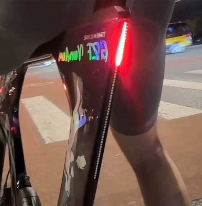 Luz para espigao de bicicleta