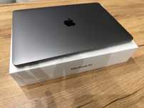 Macbook air A2337 apple jak nowy