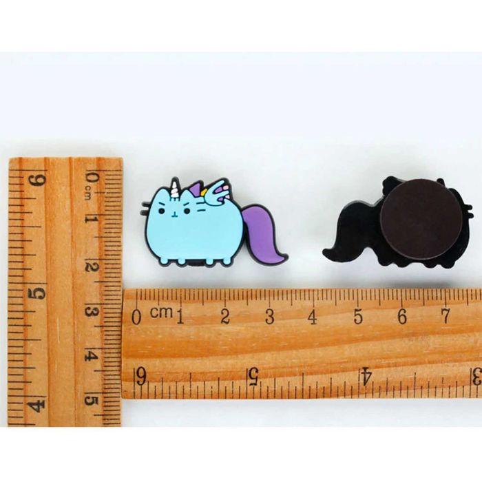 Przypinki do butów crocs prezent basen PUSHEEN kot szary syrenka pin
