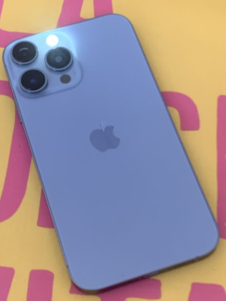 Iphone 128GB convertido 13 Pro blue
