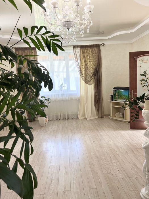 Продається окремий будинок с.Смиківці, біля Тернополя