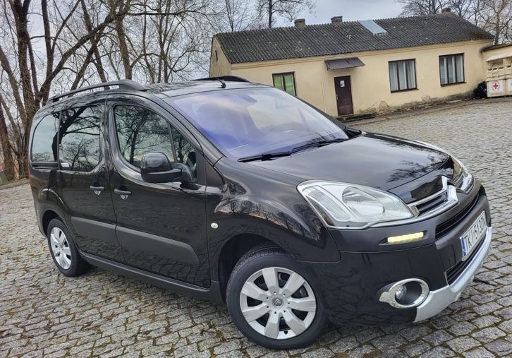 Citroen Berlingo 2012 р 1.6 продам