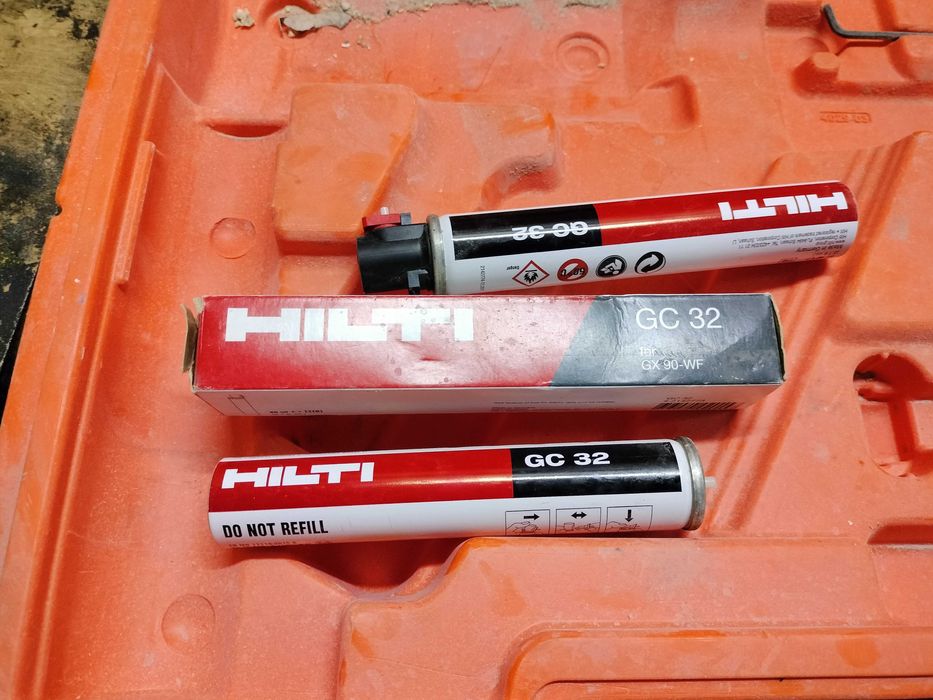 Gaz Hilti gc 32. Nowe