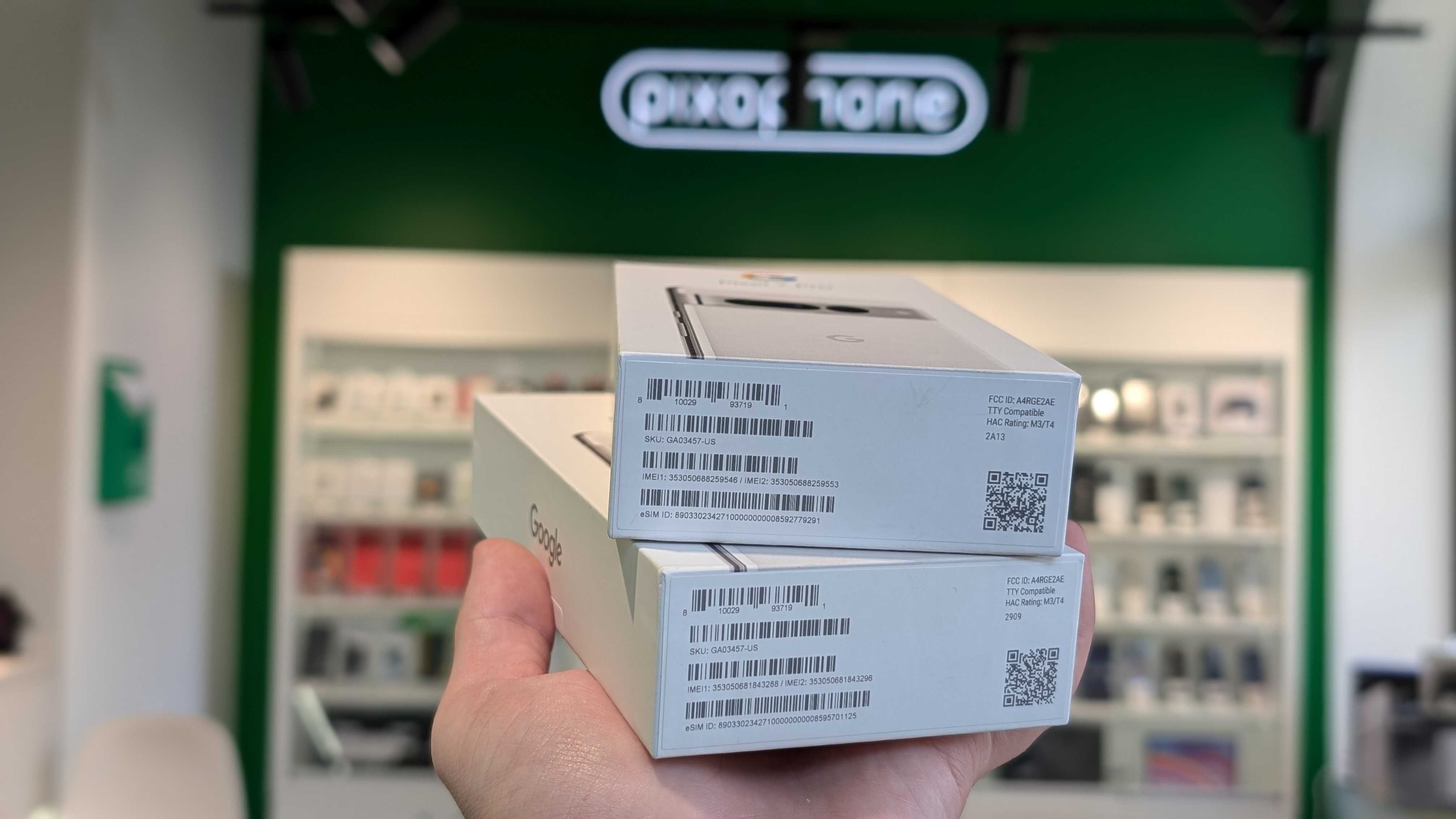 Магазин NEW Google Pixel 7 Pro 12/128GB Snow/Obsidian Гарантія