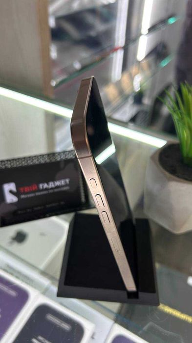 iPhone 16 Pro Max 256GB  | Фіз SIM | АКБ 100% | Neverlock | Магазин