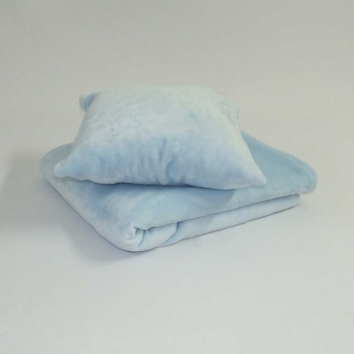 koc plus poduszka niebieskie