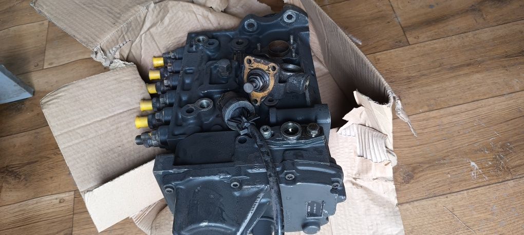Pompa wtryskowa Renault Magnum