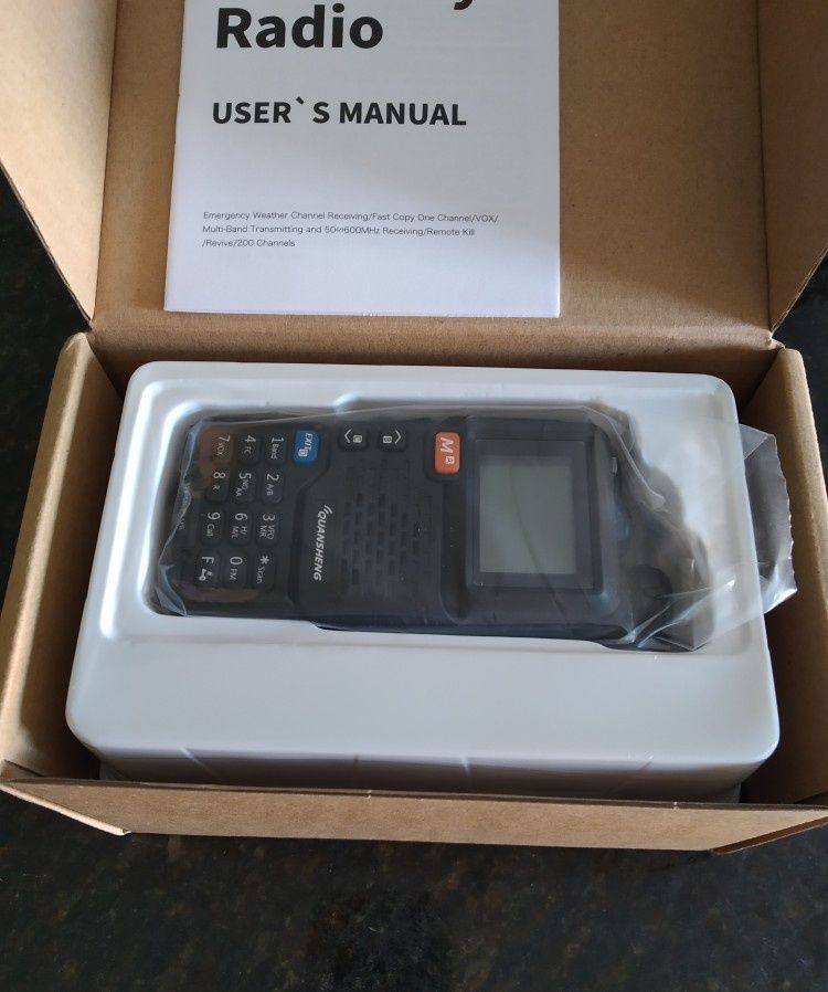 QuanSheng UV-5R Plus