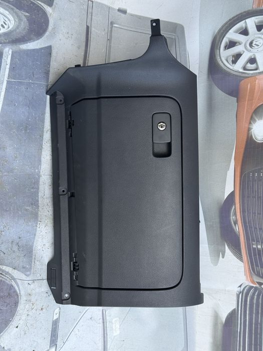 Бардачок golf 5 jetta гольф джета 5