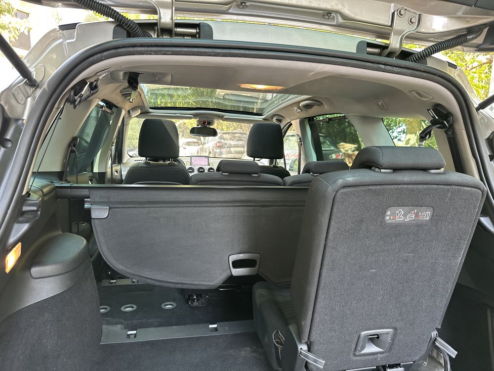 Peugeot 308sw 1.6hdi 7 Lugares