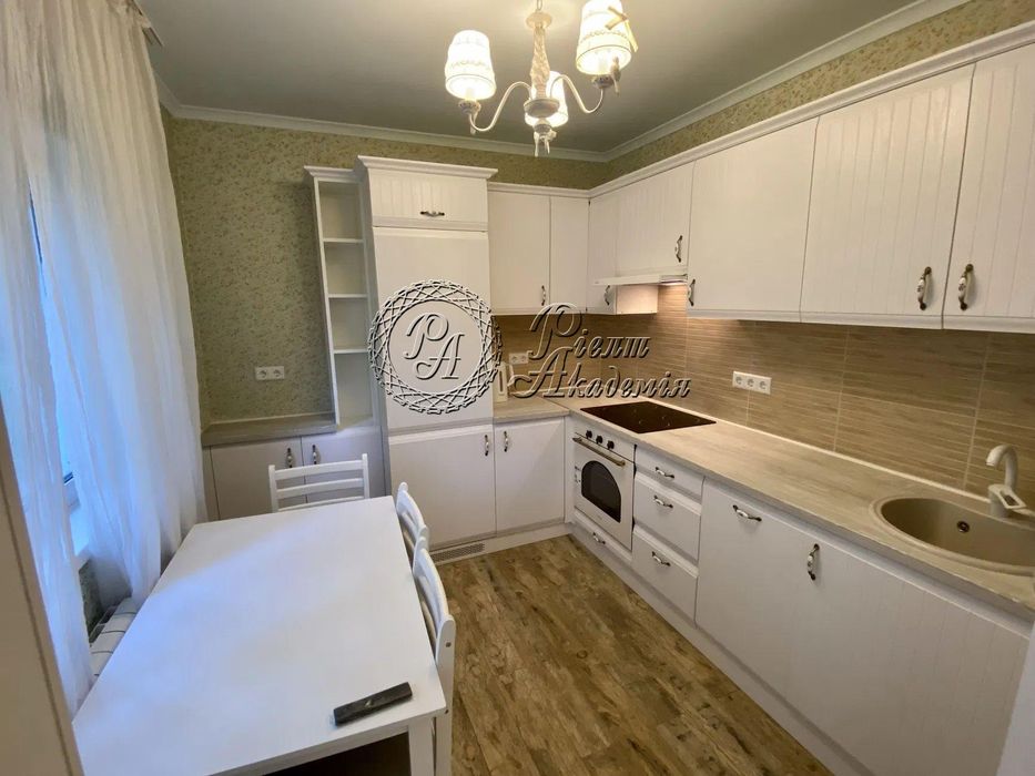 Сдам дом Київ, 182-а Садова вул.