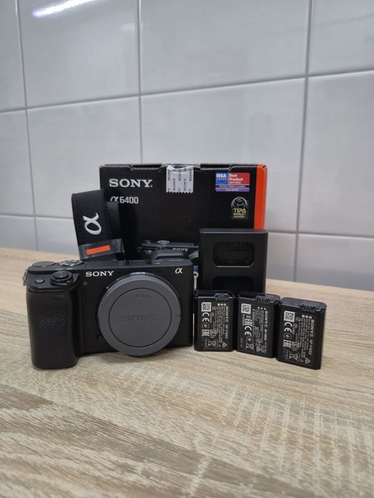*** Aparat Sony A6400, przebieg 10tys, stan idealny ***