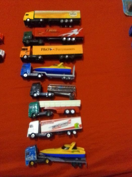 Масштабные модели грузовиков