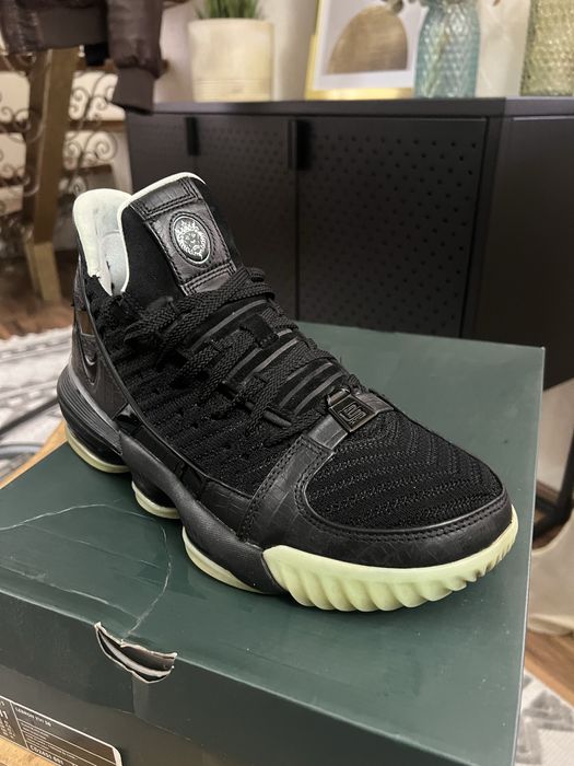 Nike Lebron кроссовки мужские