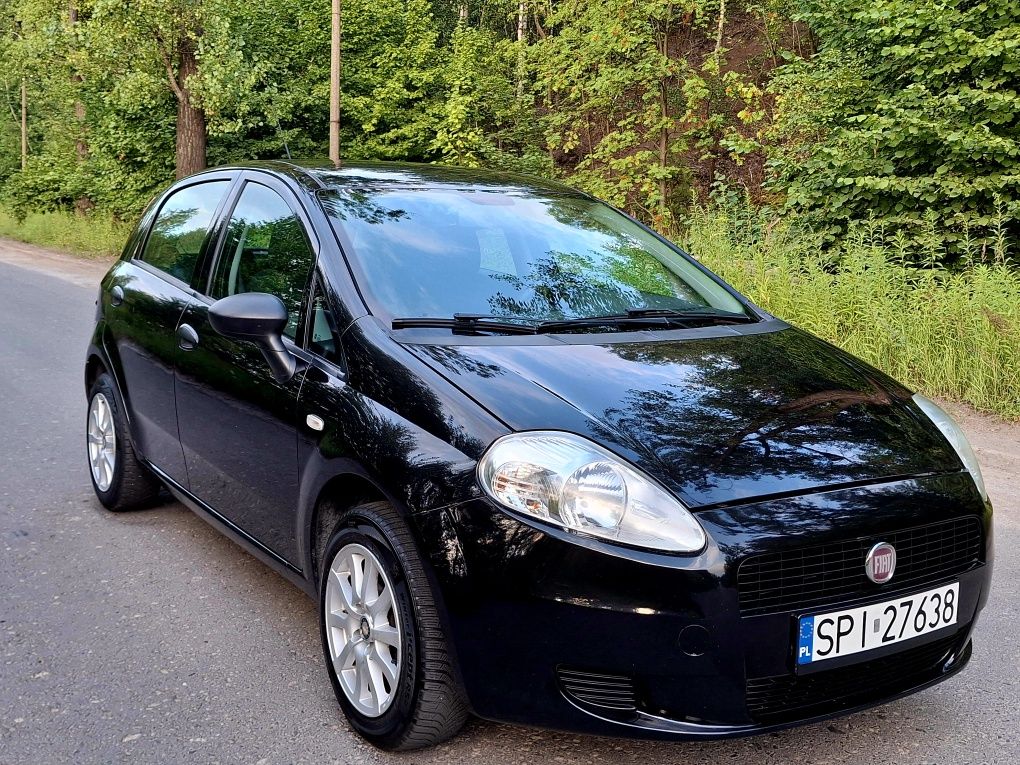 Fiat Grande Punto IDEALNY nowe hamulce klima 2 kpl opon benzyna,elektr