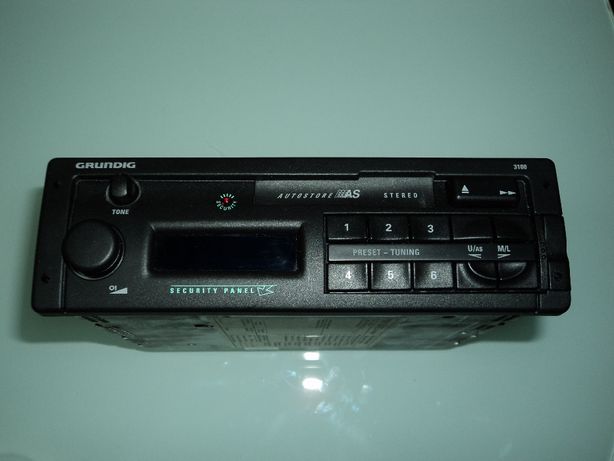 Auto Rádio Grundig WKC 3100