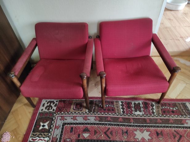 Fotele z PRL do renowacji