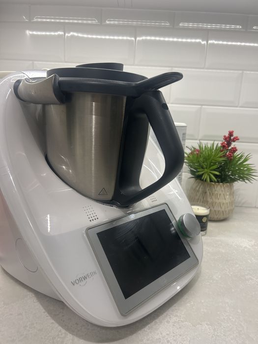 Termomix TMX6 z pełnym osprzętem