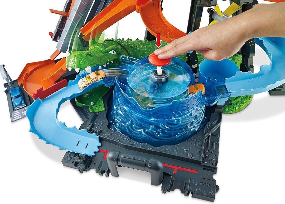 ОРИГИНАЛ! Трек Хот Вилс Водонапорная башня Hot Wheels Ultimate Gator