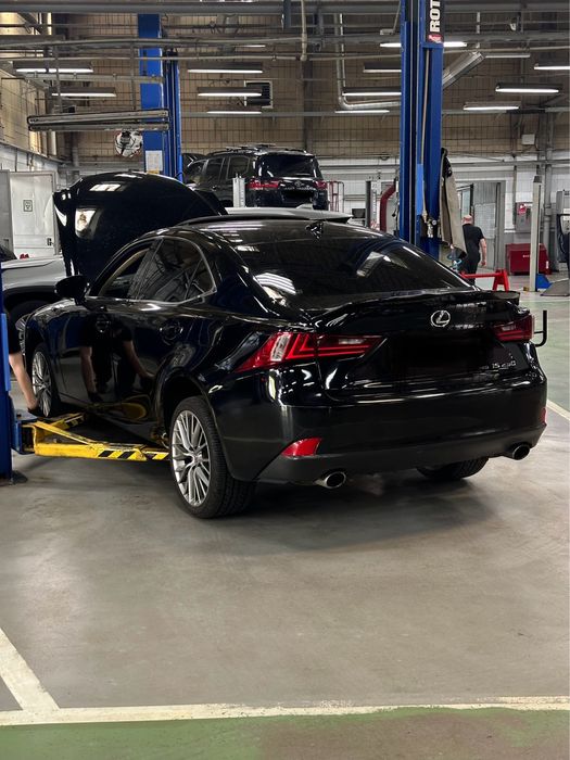 Lexus is 250 awd лексус ис