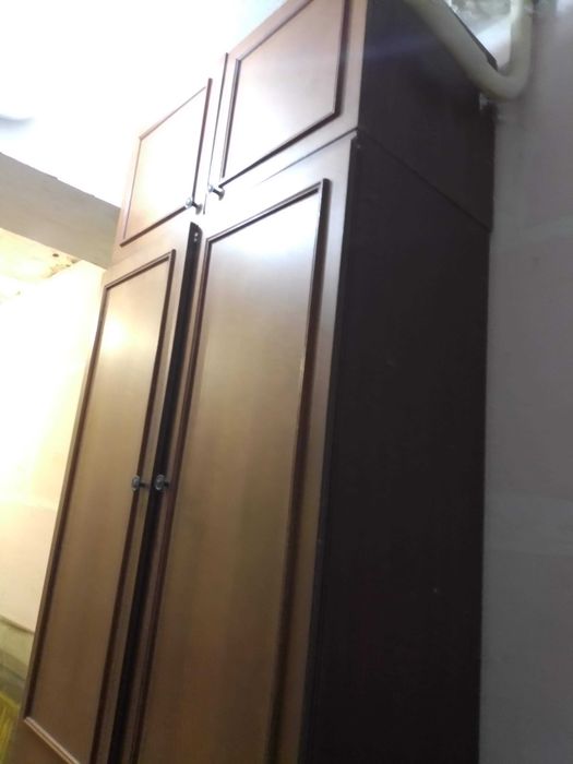 шафи - стінка  з антресолями  б/у