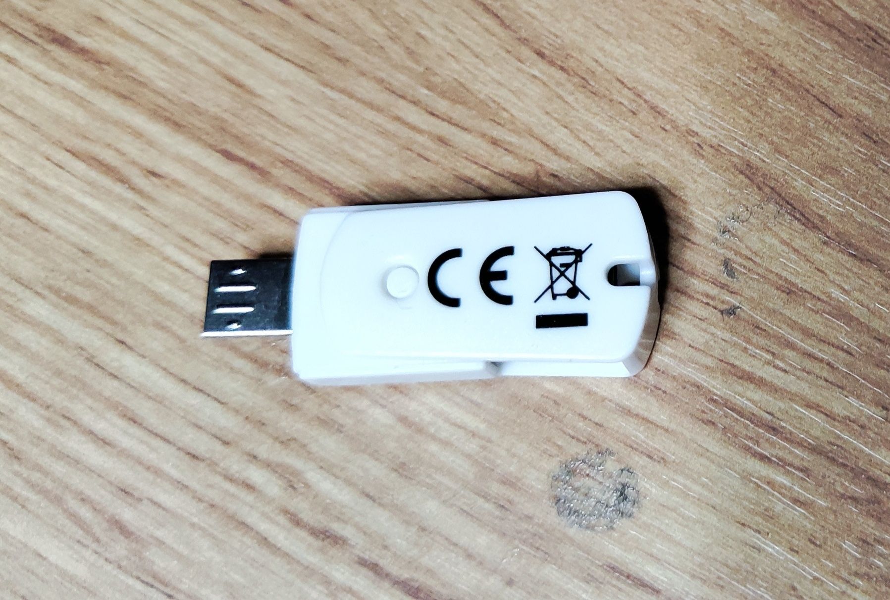 2 w 1 czytnik kart USB i mikro USB