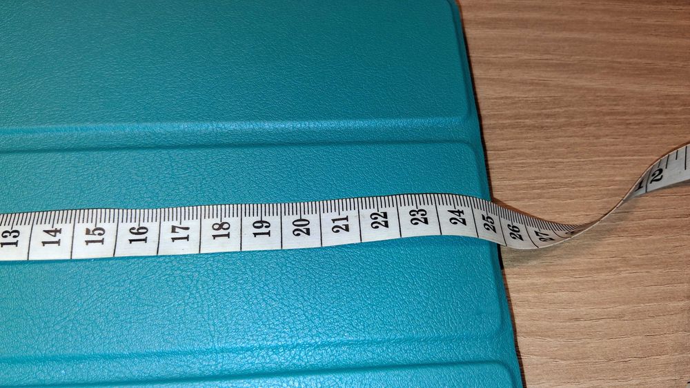 Etui Na Tablet 8–9 Calowy – Składane Magnetyczne Niebieskie