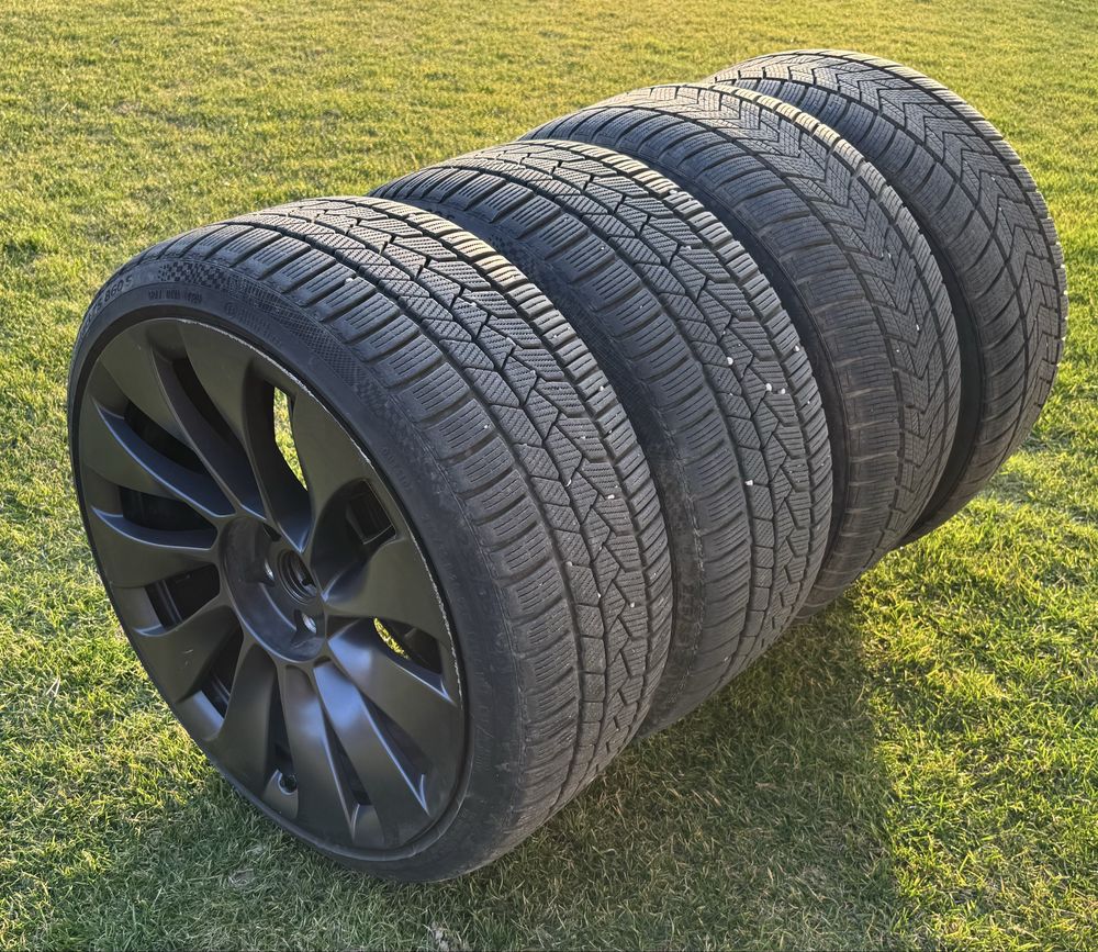 Koła zimowe 20” Uberturbine Tesla Model 3/Y – felgi + opony + czujniki