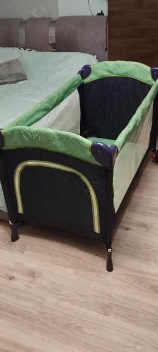 Łóżeczko turystyczne