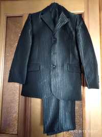 Школьная форма, деловой костюм тройка 9-11лет