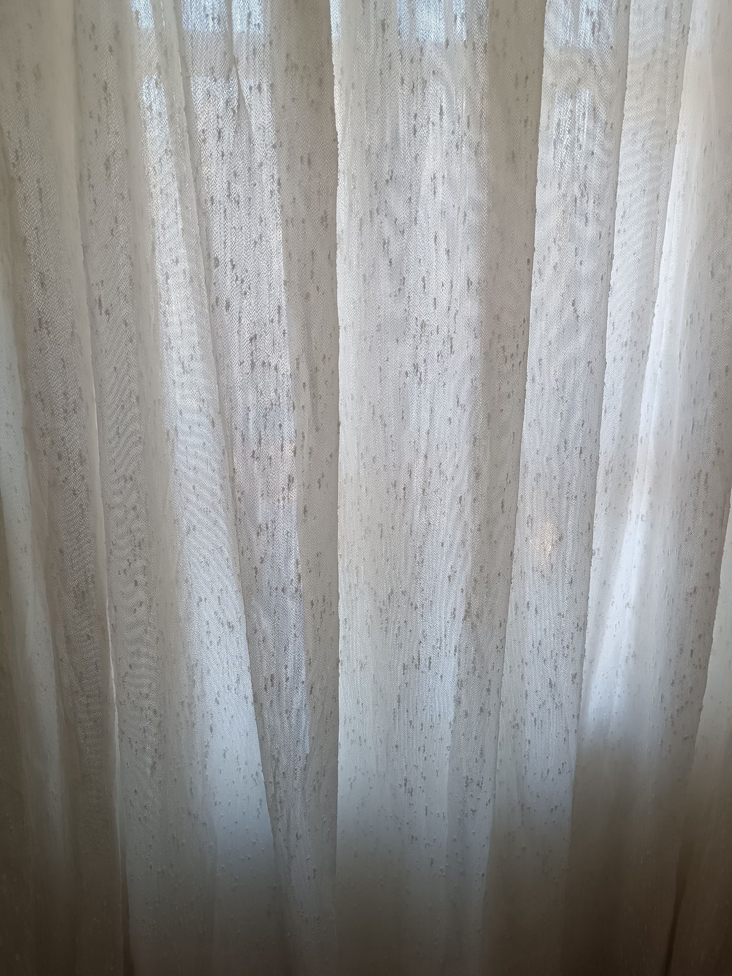 cortinado  semi opaco 4 m ,por 2 m
